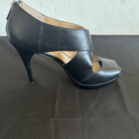 Michael Kors platform heel - Picture 4 of 8